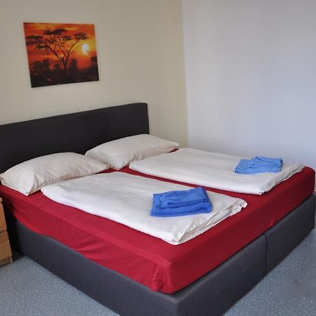 A Bed Privatzimmer Dresden - Nichtraucherpension Bilik gambar